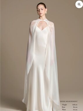 HUONG BOUTIQUE SERENE DRESS